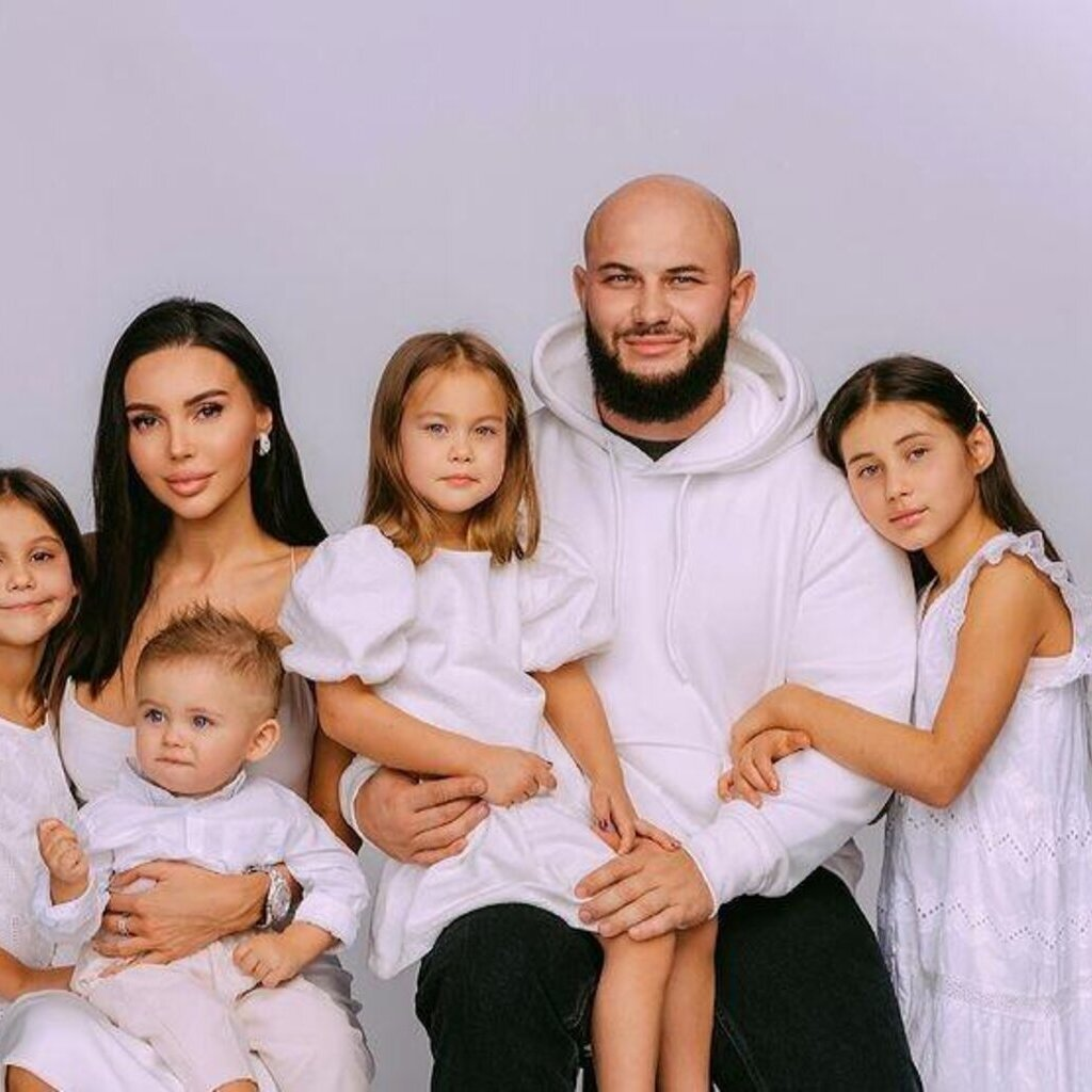 Родители джигана кто > человек и здоровье