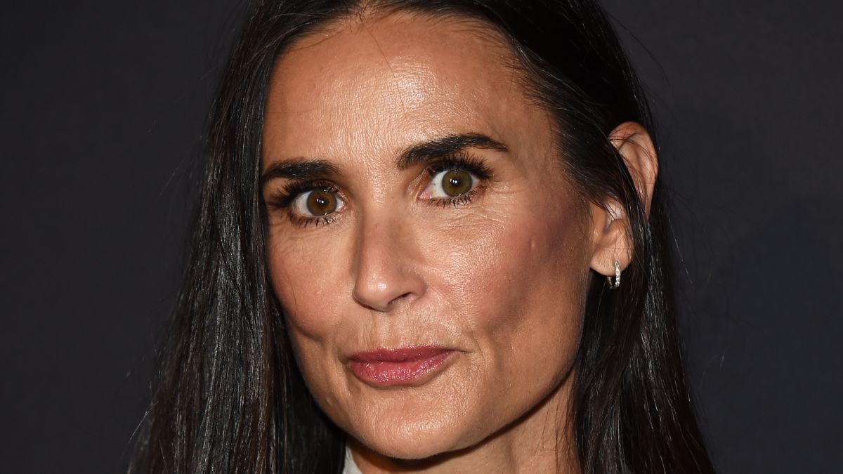 Деми мур (demi moore) - биография, новости, личная жизнь, фото - stuki-druki.com