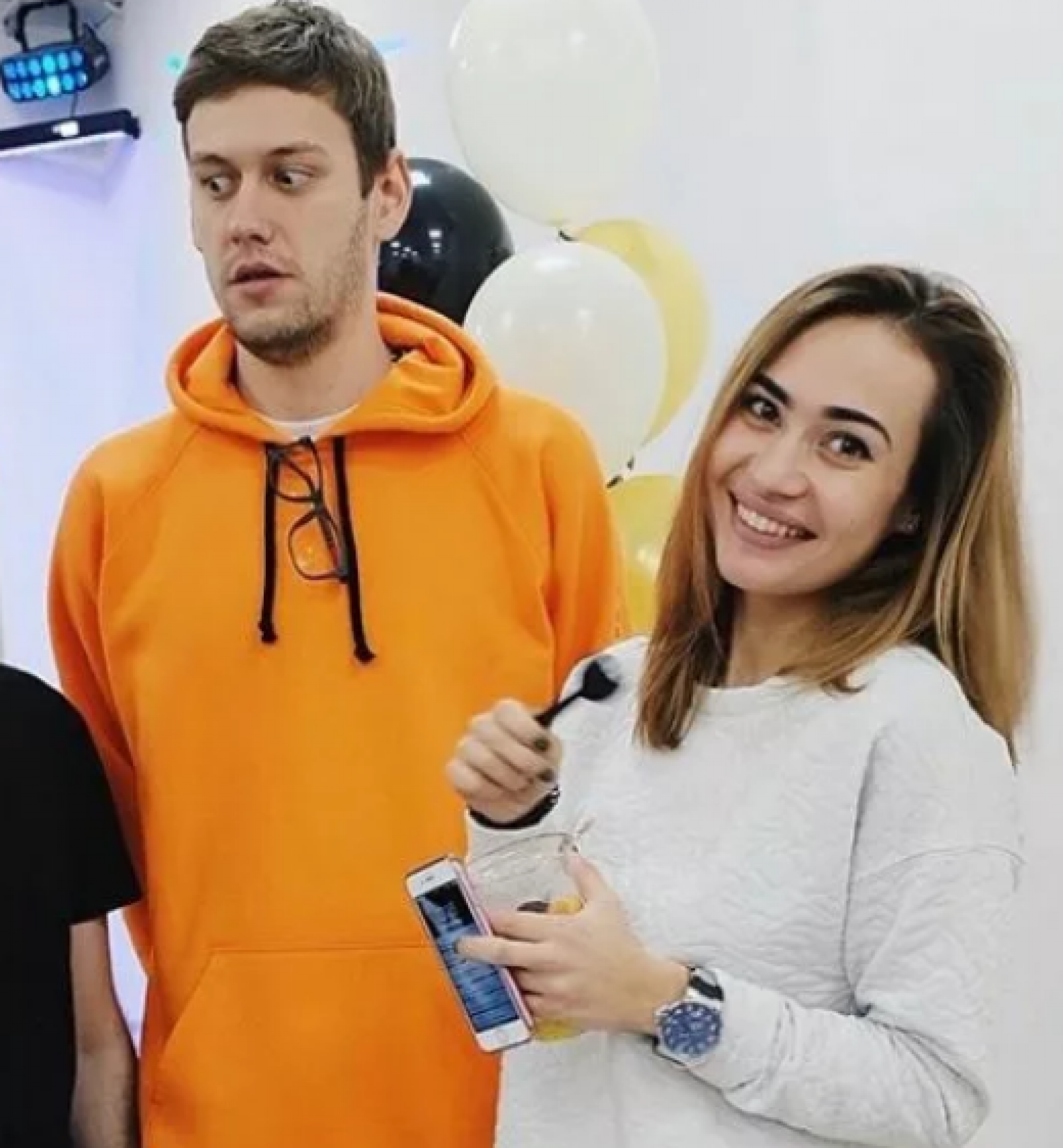 Звезда шоу «импровизация» антон шастун: «на мой флирт можно подать в суд как на домогательство и выиграть дело»