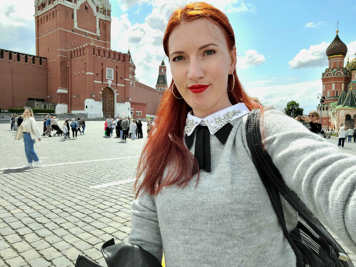 Москвичи издеваются над «понаехавшими»: 8 причин, по которым столичные жители раздражают всех остальных